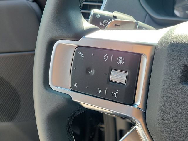 Used 2025 Land Rover Discovery S AWD/4WD image 30