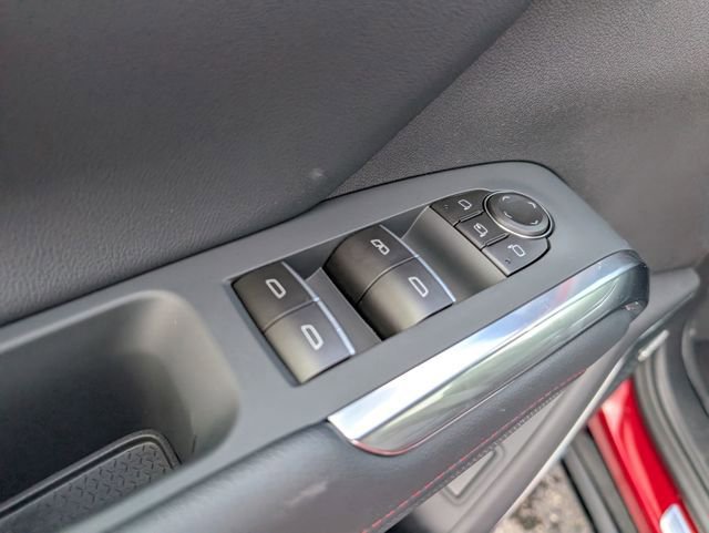 New 2026 Chevrolet Traverse RS w/ LPO, Floor Liner Package image 15