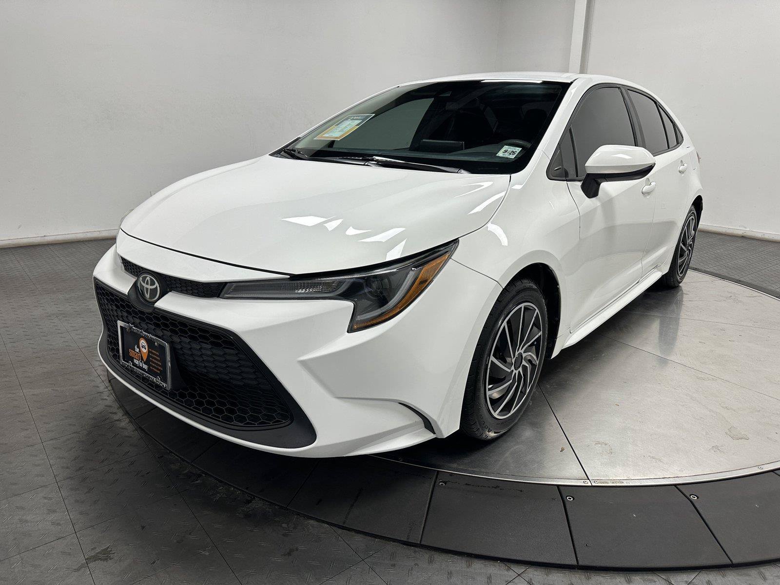 Used 2021 Toyota Corolla LE FWD image 6