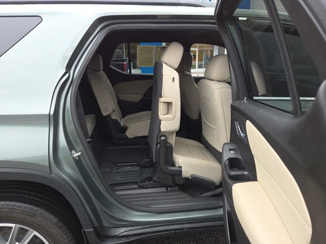 Used 2022 Chevrolet Traverse LT AWD/4WD image 57