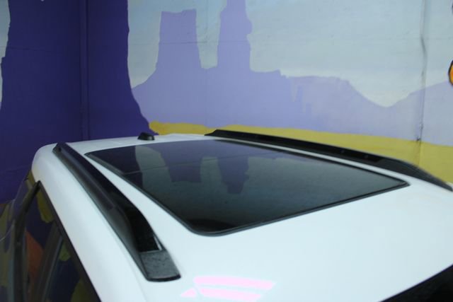 Used 2025 Chevrolet TrailBlazer ACTIV w/ Convenience Package image 5