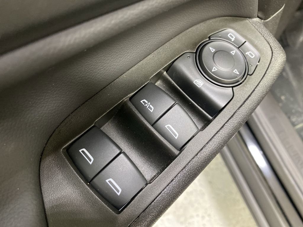 Certified 2024 Chevrolet Equinox LT FWD image 32