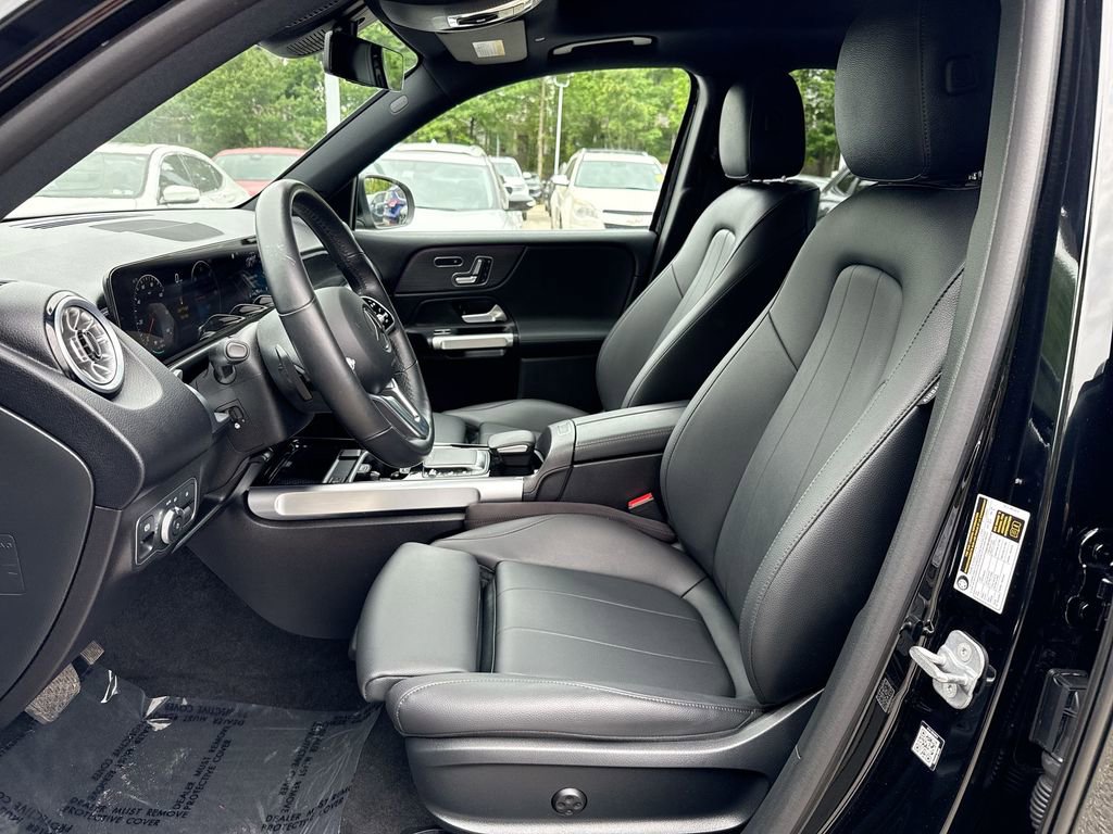 Used 2023 Mercedes-Benz EQB 350 4MATIC SUV image 13