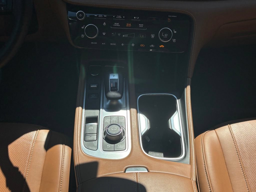 Used 2023 INFINITI QX60 Sensory w/ Vision Package AWD/4WD image 26