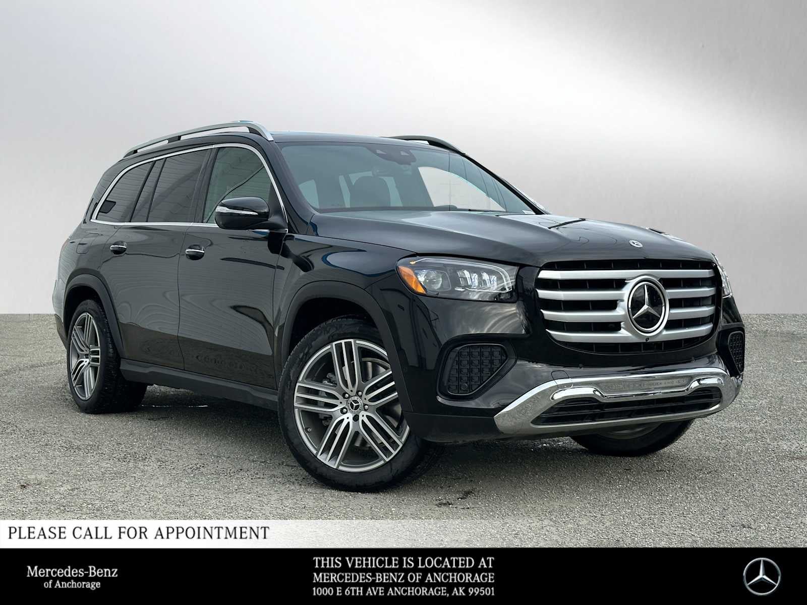 Used 2026 Mercedes-Benz GLS 450 4MATIC image 1