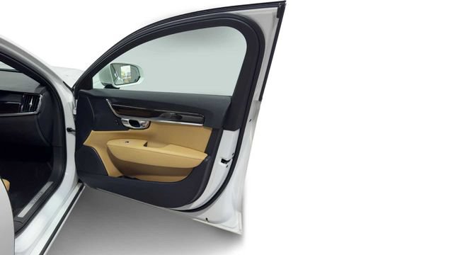 Used 2018 Volvo S90 T5 Momentum FWD image 9