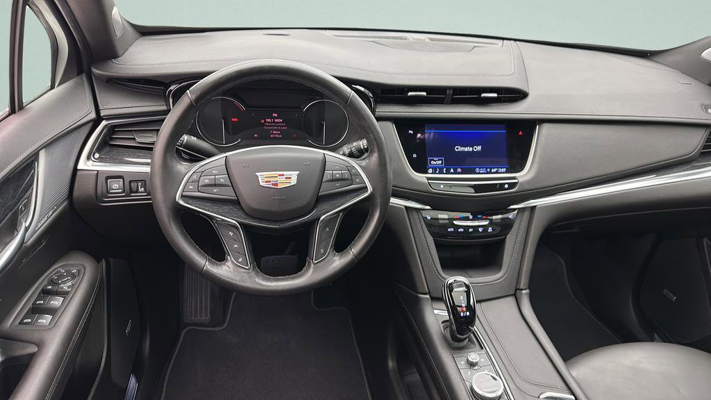 Used 2023 Cadillac XT5 Premium Luxury AWD/4WD image 11
