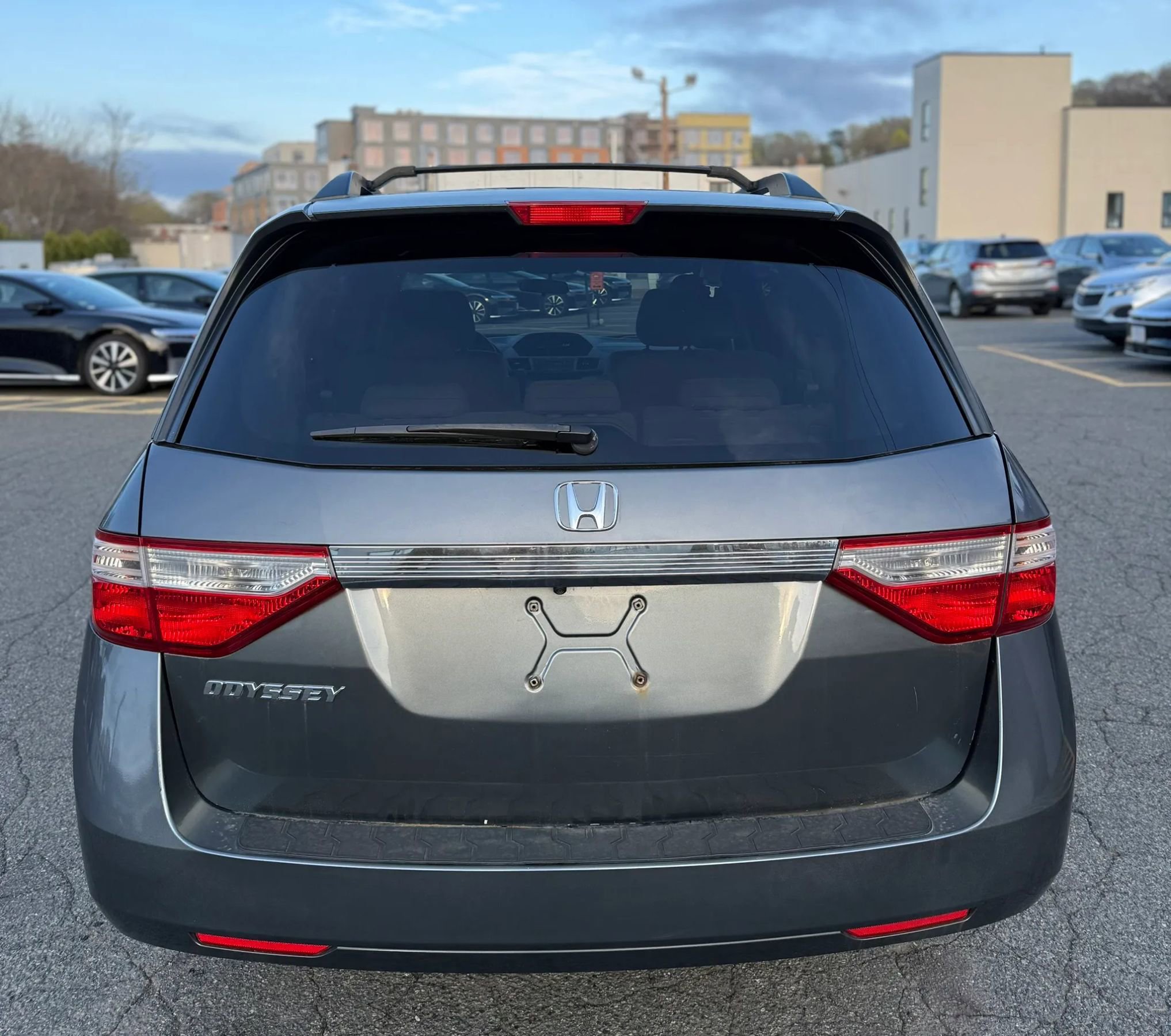 Used 2013 Honda Odyssey LX image 11
