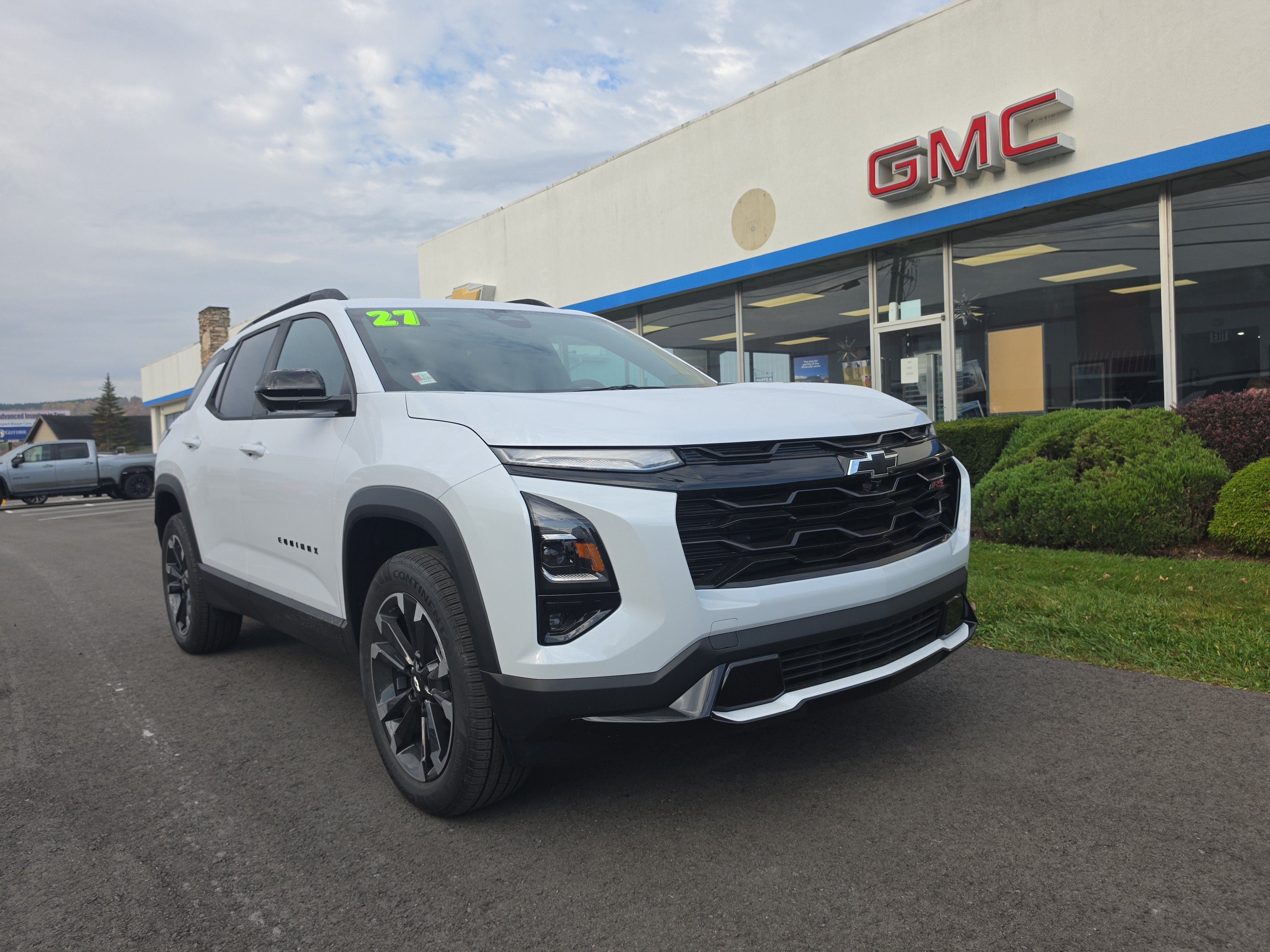 New 2027 Chevrolet Equinox RS w/ Safety and Technology Package AWD/4WD image 1