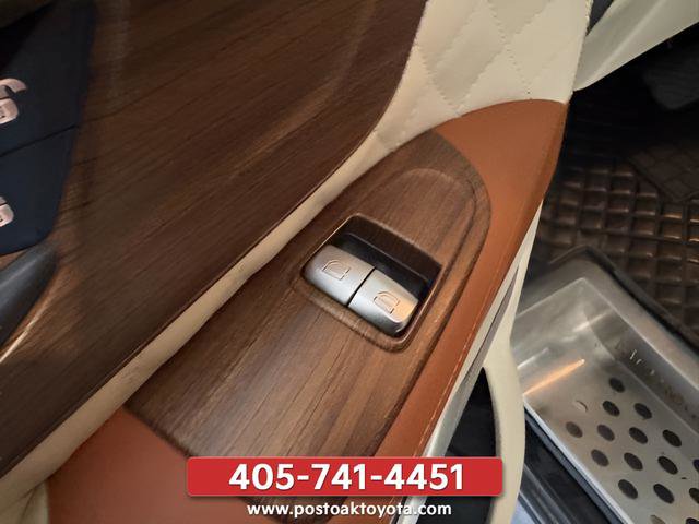 Used 2020 Mercedes-Benz Metris Passenger image 13