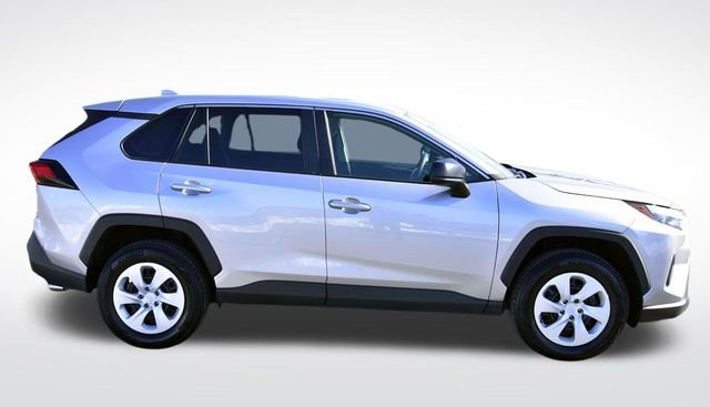 Certified 2024 Toyota RAV4 LE image 5