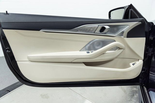 Used 2025 BMW M850i xDrive Convertible image 11