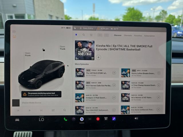 Used 2022 Tesla Model Y Performance image 8