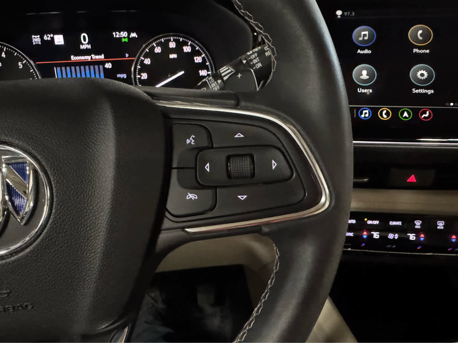 Certified 2022 Buick Envision Avenir w/ Technology Package II image 20