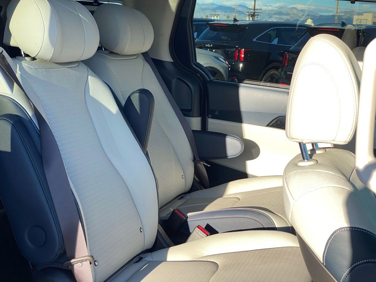 New 2026 Kia Carnival SX Prestige image 23