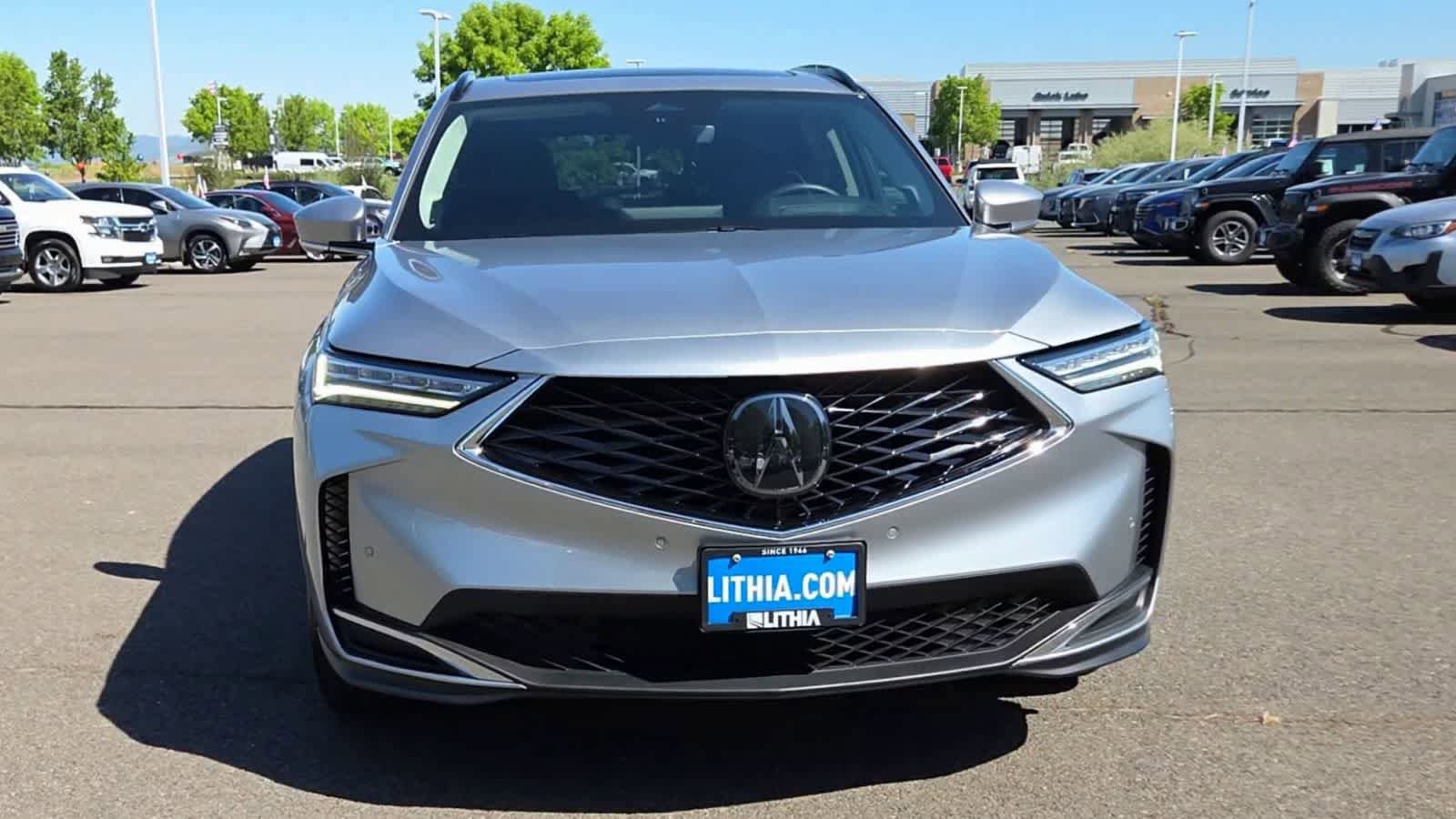 Used 2025 Acura MDX SH-AWD w/ Technology Package image 3
