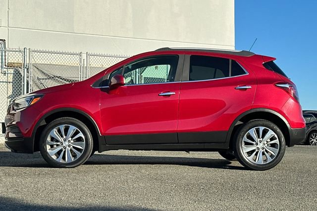 Used 2020 Buick Encore Preferred w/ Safety Package image 7