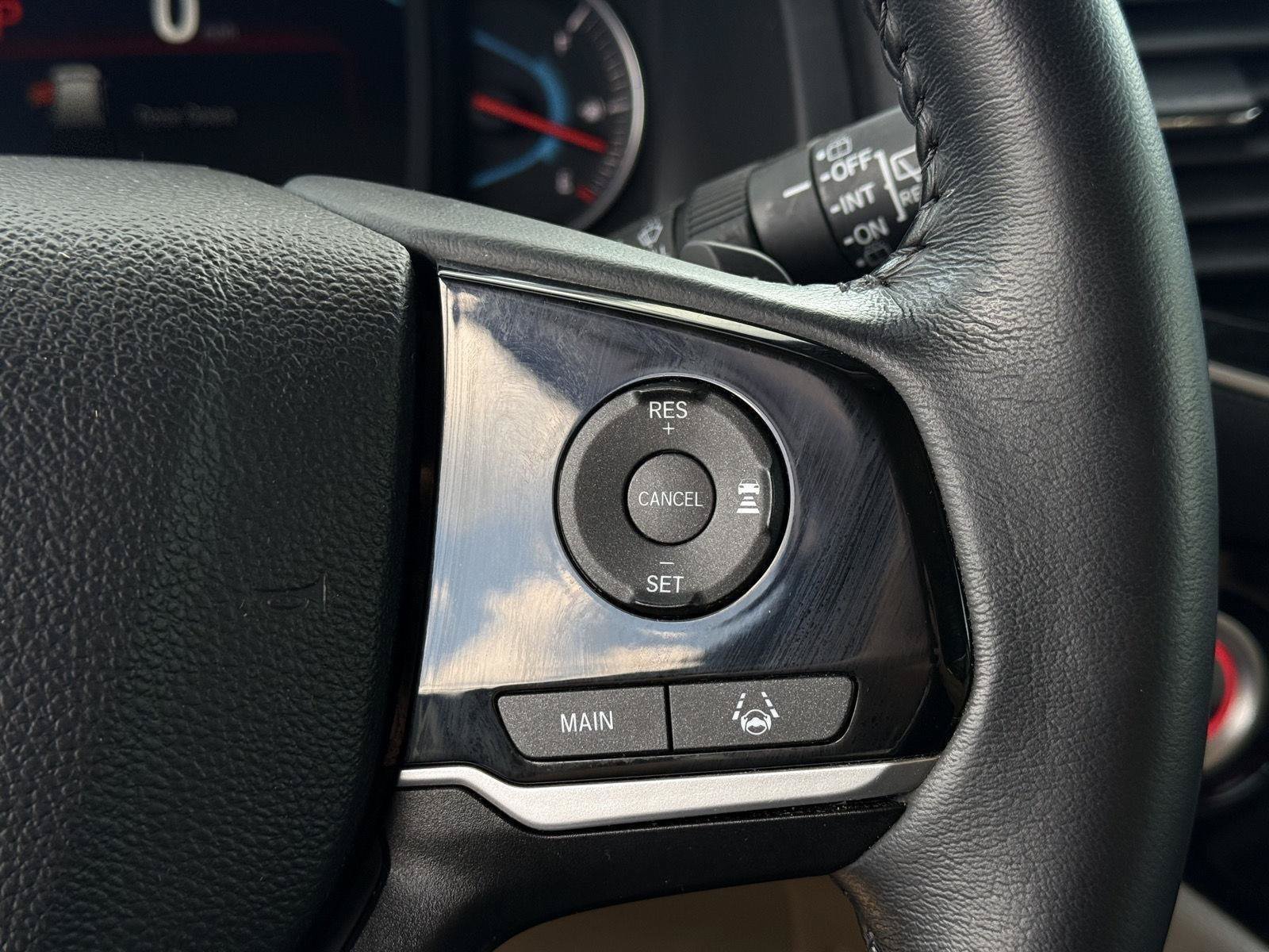 Certified 2021 Honda Pilot Touring image 22