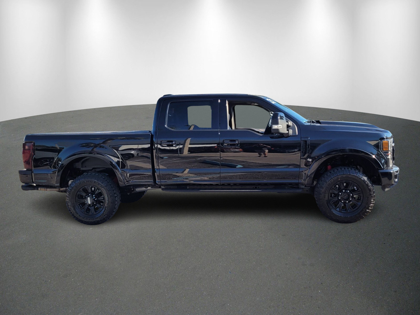 Used 2021 Ford F250 Lariat image 8