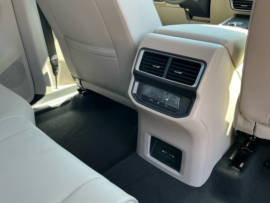 New 2026 Volkswagen Atlas SE AWD/4WD image 20