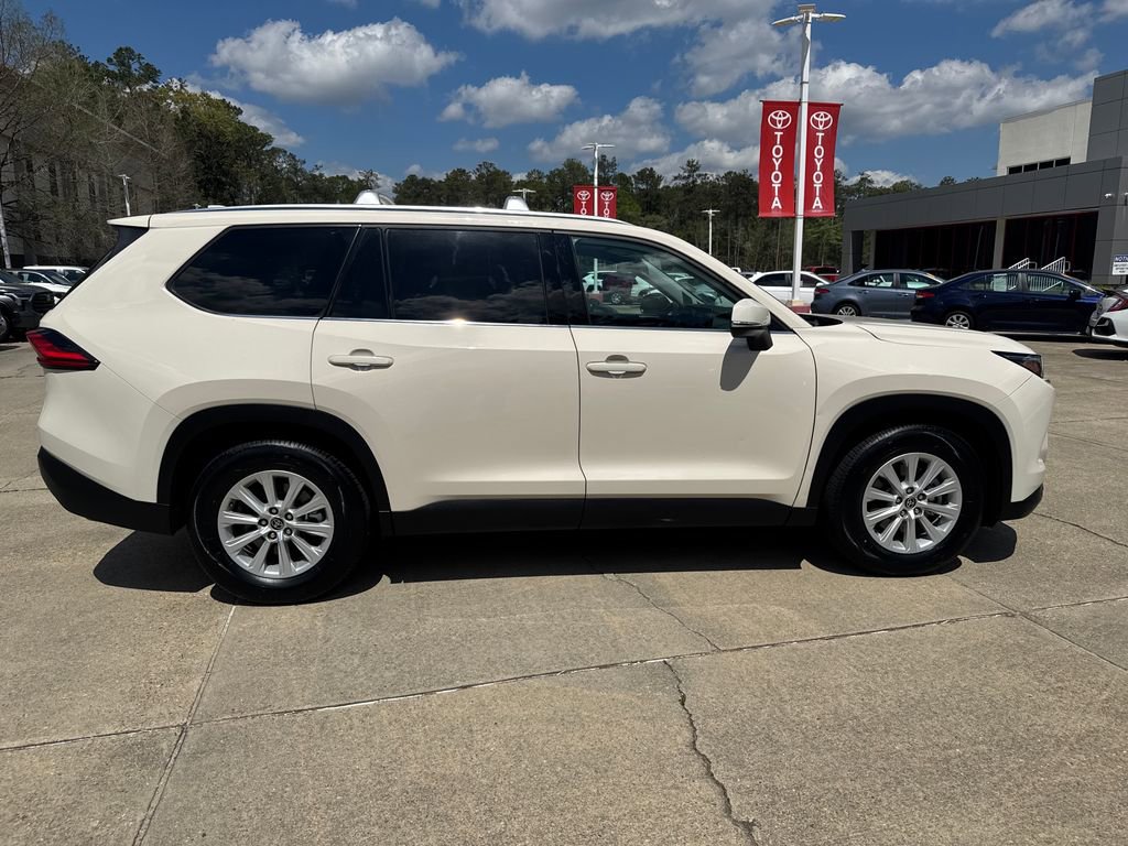 Used 2024 Toyota Grand Highlander XLE image 16