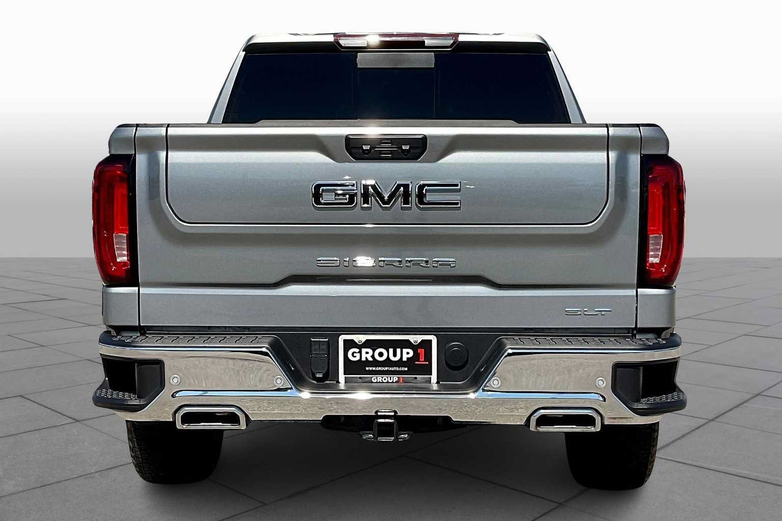 Used 2025 GMC Sierra 1500 SLT AWD/4WD image 5
