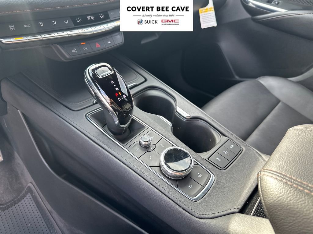 Used 2023 Cadillac XT4 Sport w/ Enhanced Visibility Package image 24
