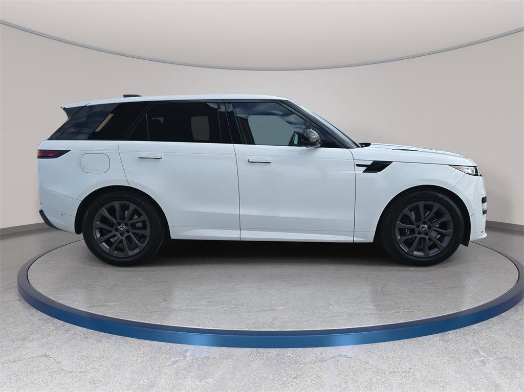 Certified 2024 Land Rover Range Rover Sport Dynamic SE image 4