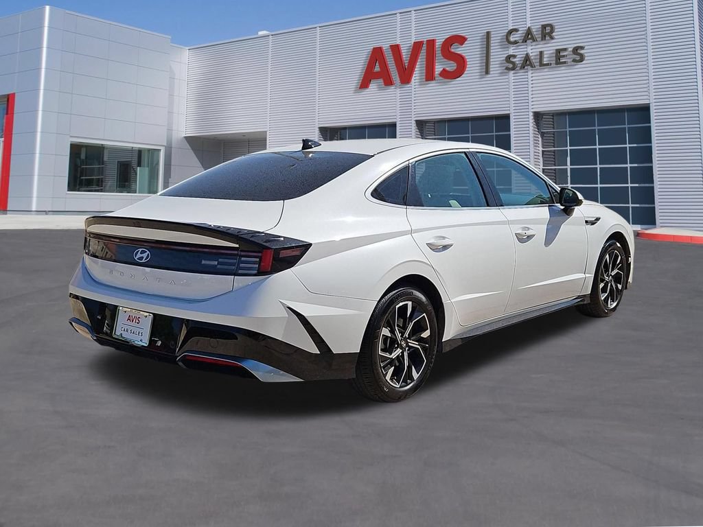 Used 2025 Hyundai Sonata SEL FWD image 6