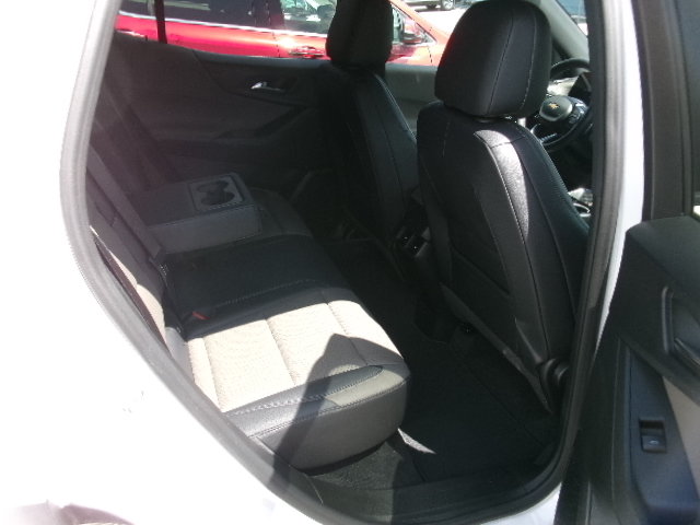 Used 2026 Chevrolet Equinox LT w/ Convenience Package II FWD image 7