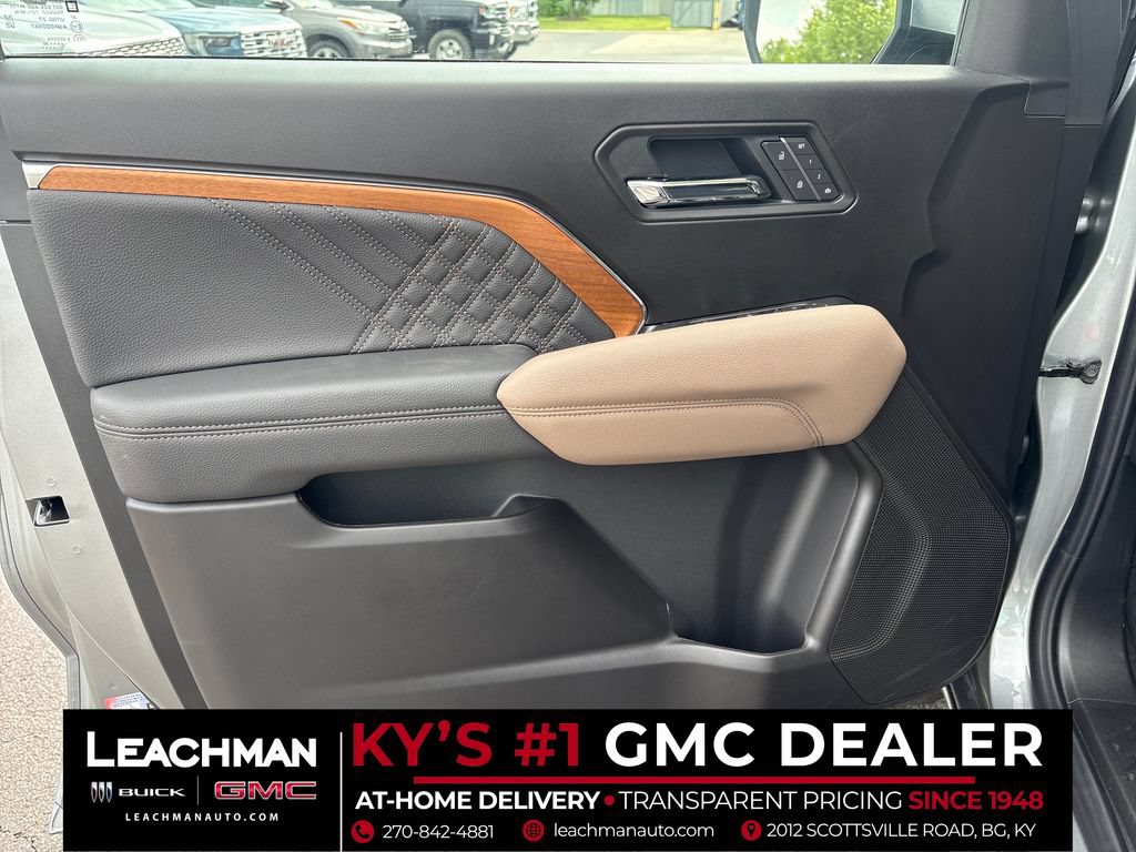 New 2026 GMC Canyon Denali AWD/4WD image 12