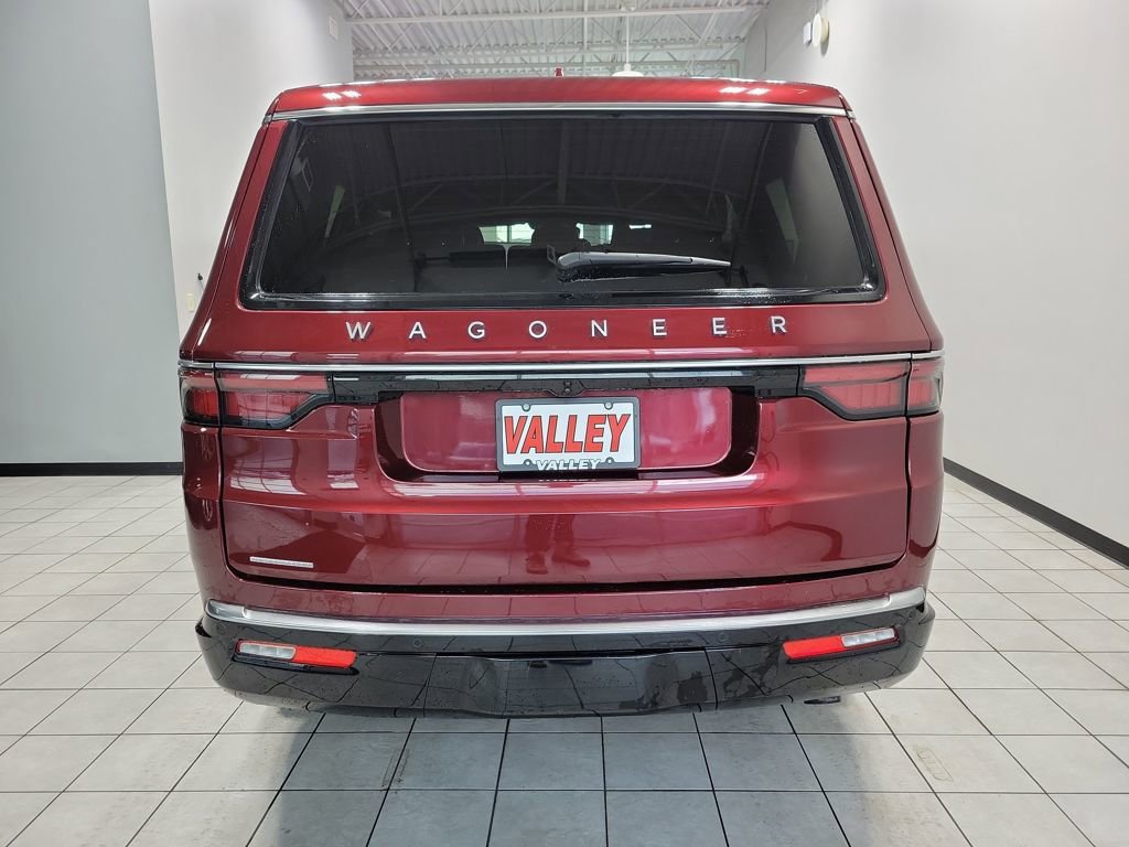 Used 2023 Jeep Wagoneer 4WD image 59