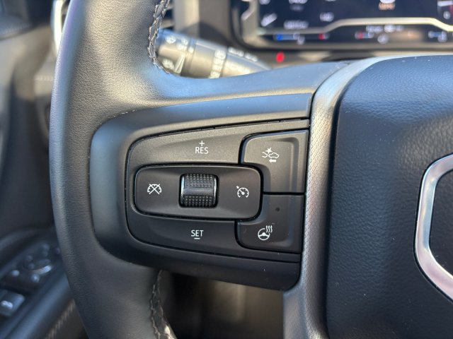 Used 2024 GMC Yukon Denali AWD/4WD image 26