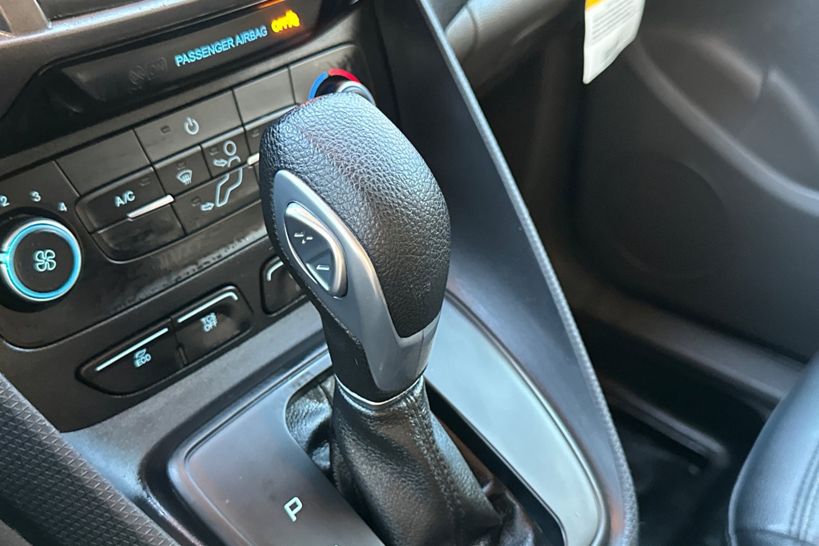 Used 2021 Ford Transit Connect XL FWD image 31