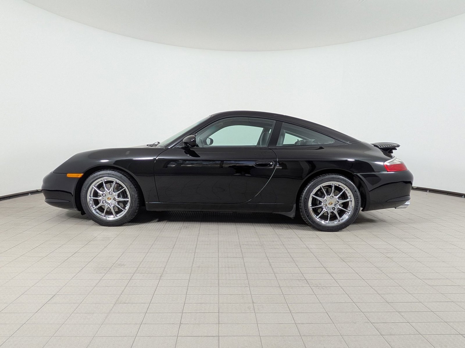 Used 2003 Porsche 911 Targa RWD video 2