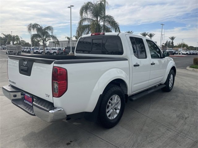 Used 2020 Nissan Frontier SV image 8