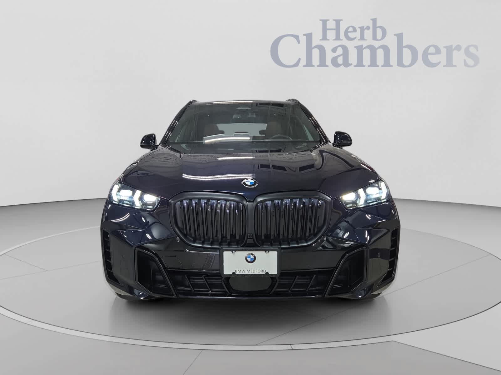 Used 2026 BMW X5 xDrive40i w/ M Sport Package AWD/4WD image 2