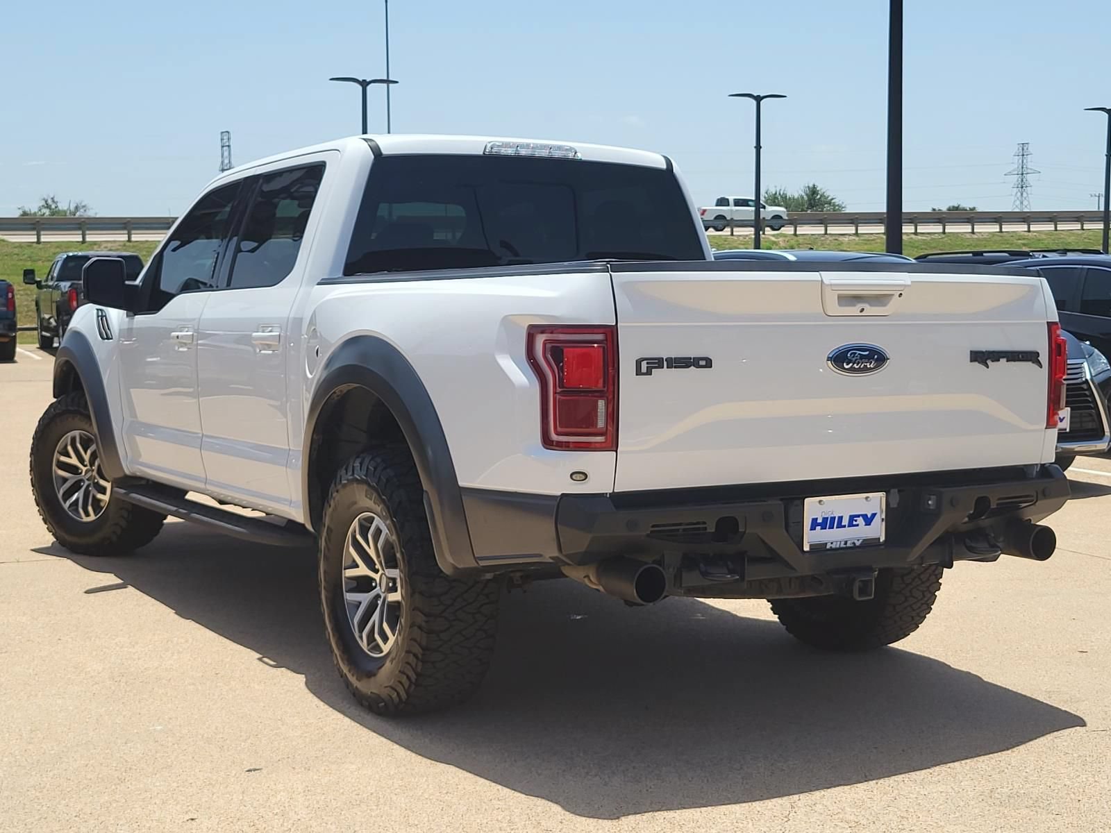 Used 2017 Ford F150 Raptor w/ Equipment Group 802A Luxury AWD/4WD image 31