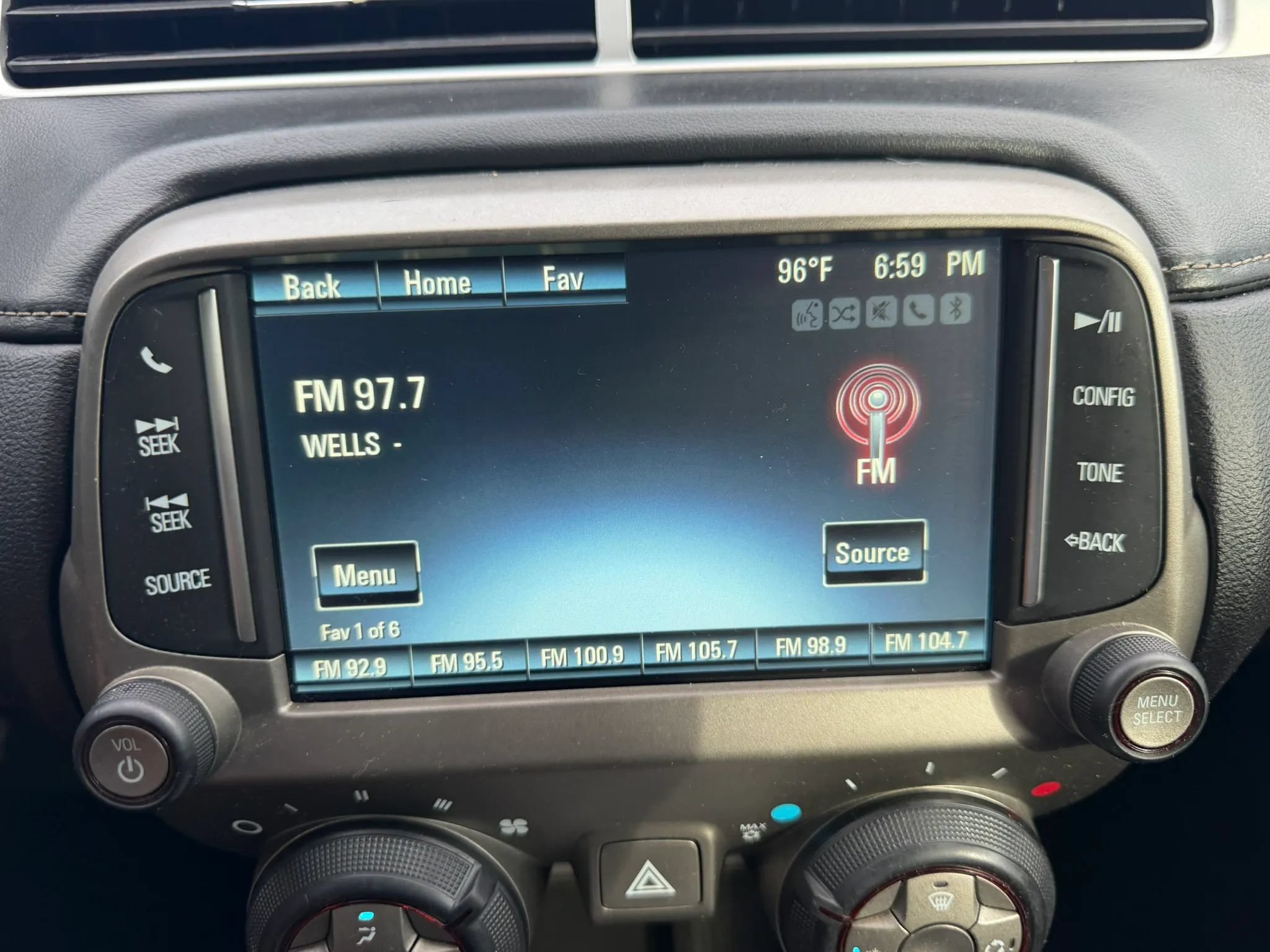 Used 2014 Chevrolet Camaro LT RWD image 35