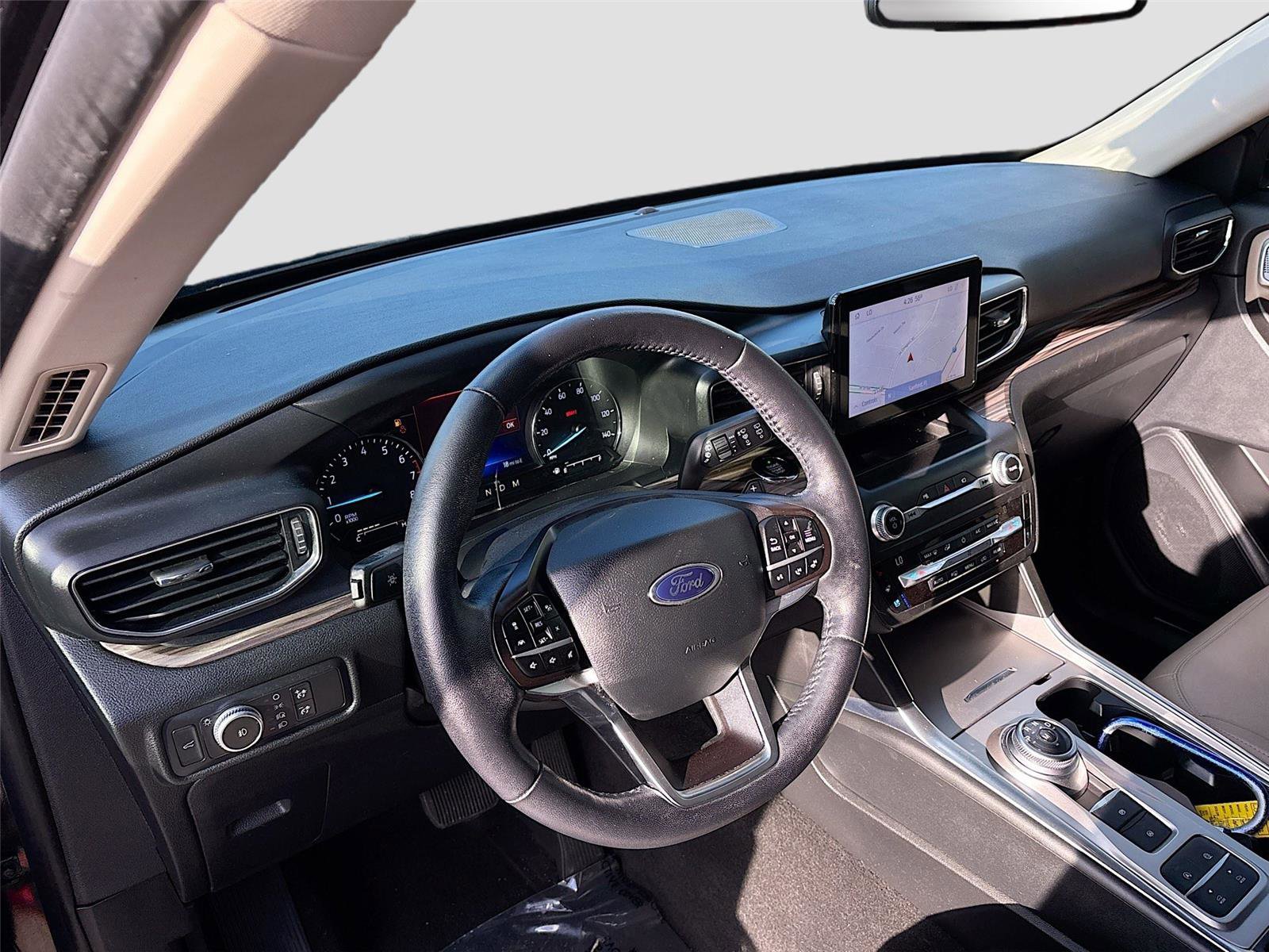 Used 2020 Ford Explorer Limited image 9