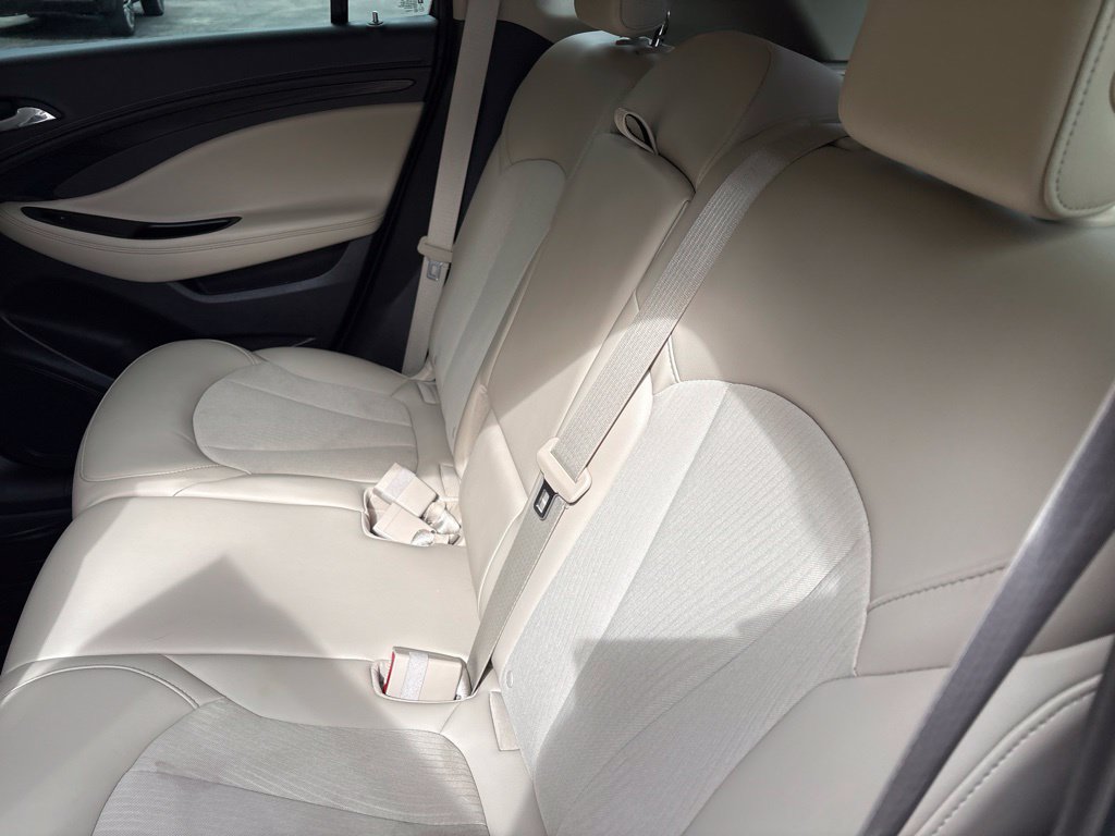 Used 2018 Buick Envision Preferred FWD image 10