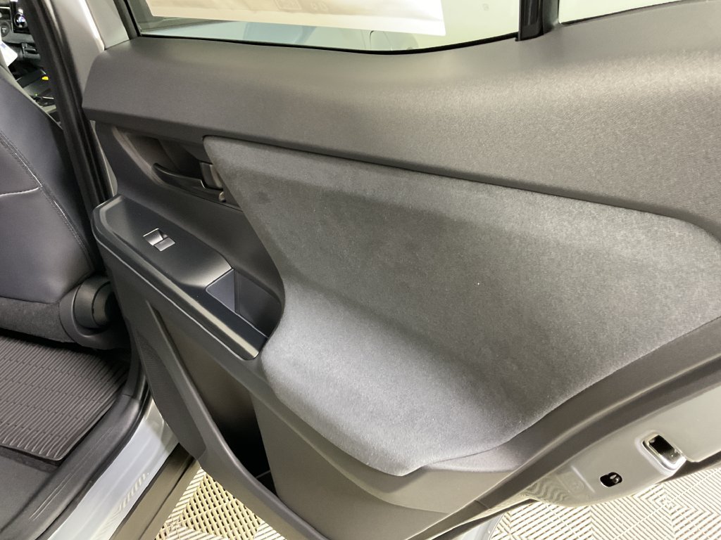 New 2026 Toyota C-HR AWD/4WD image 19