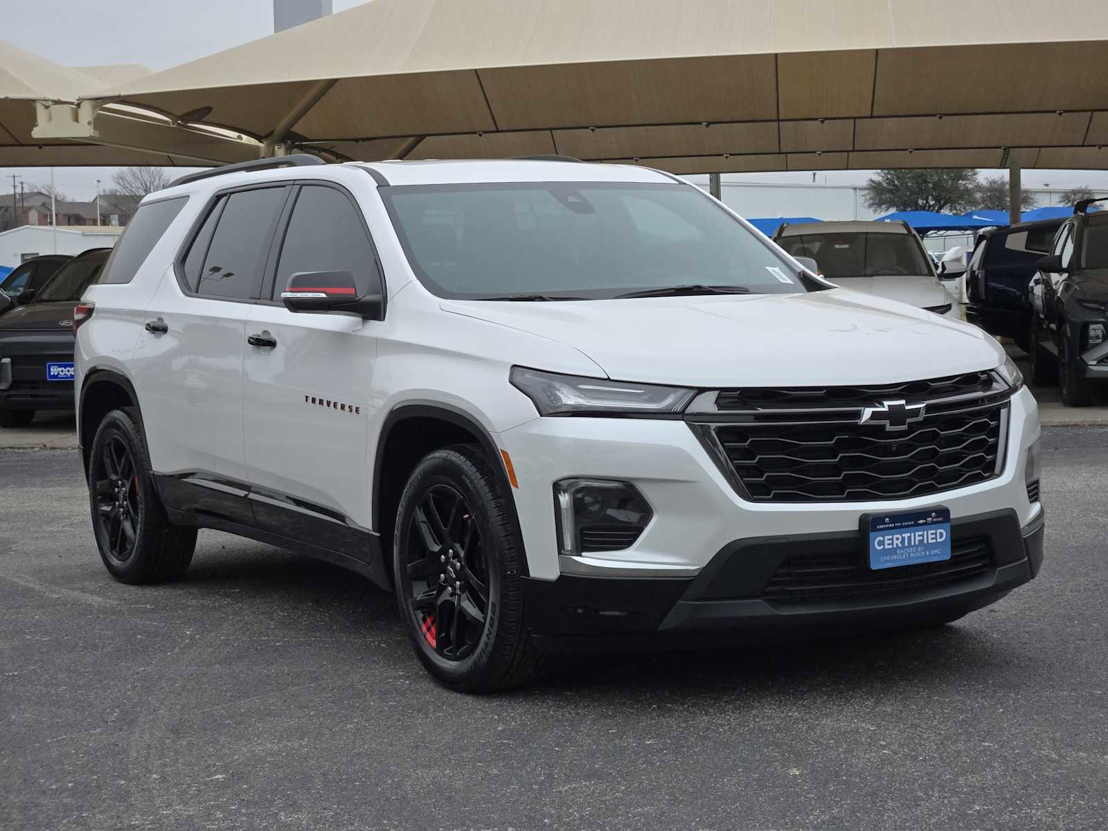 Certified 2023 Chevrolet Traverse Premier w/ Redline Edition image 2
