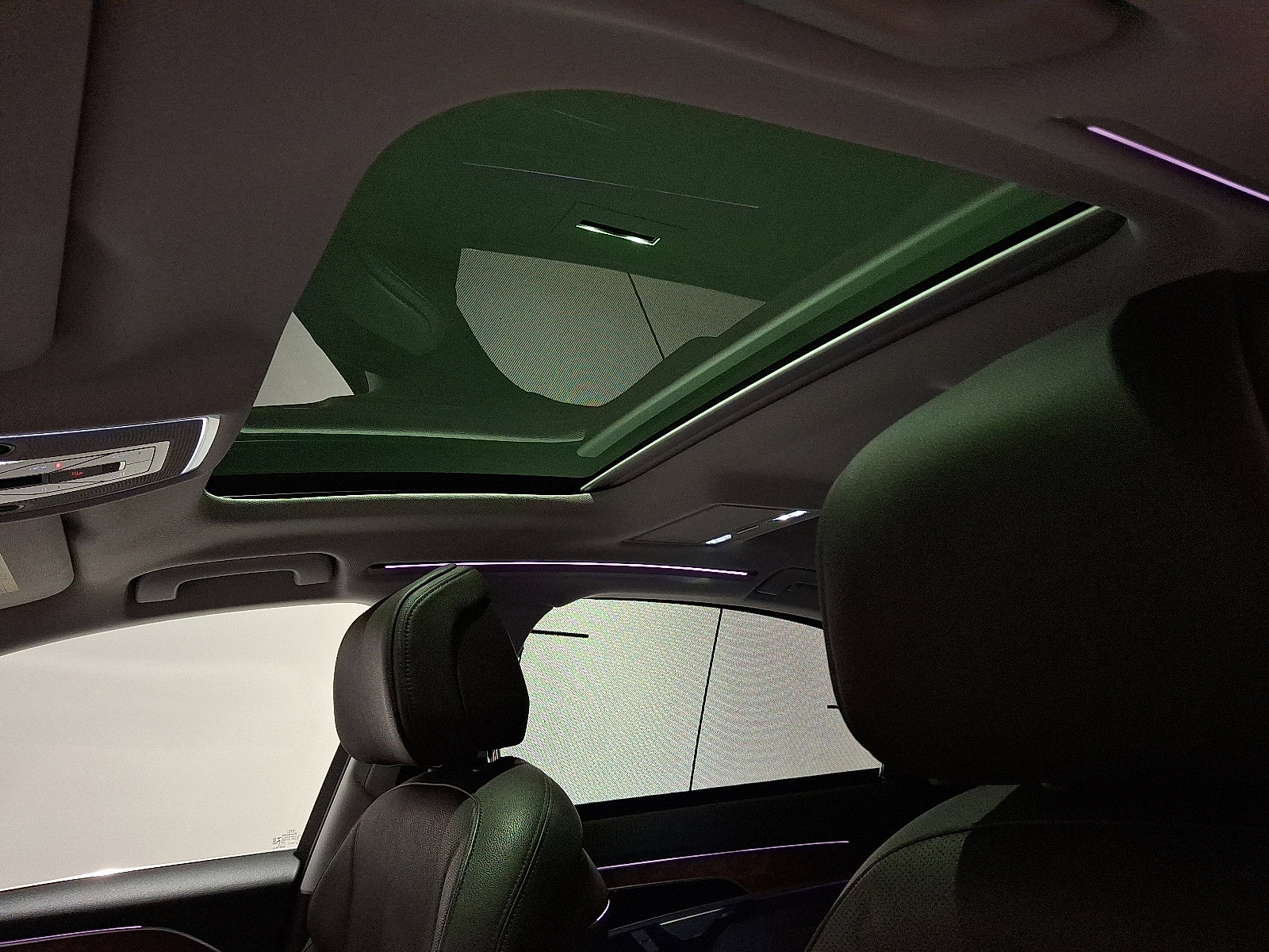 Used 2022 Audi A8 L 3.0T w/ Executive Package image 14