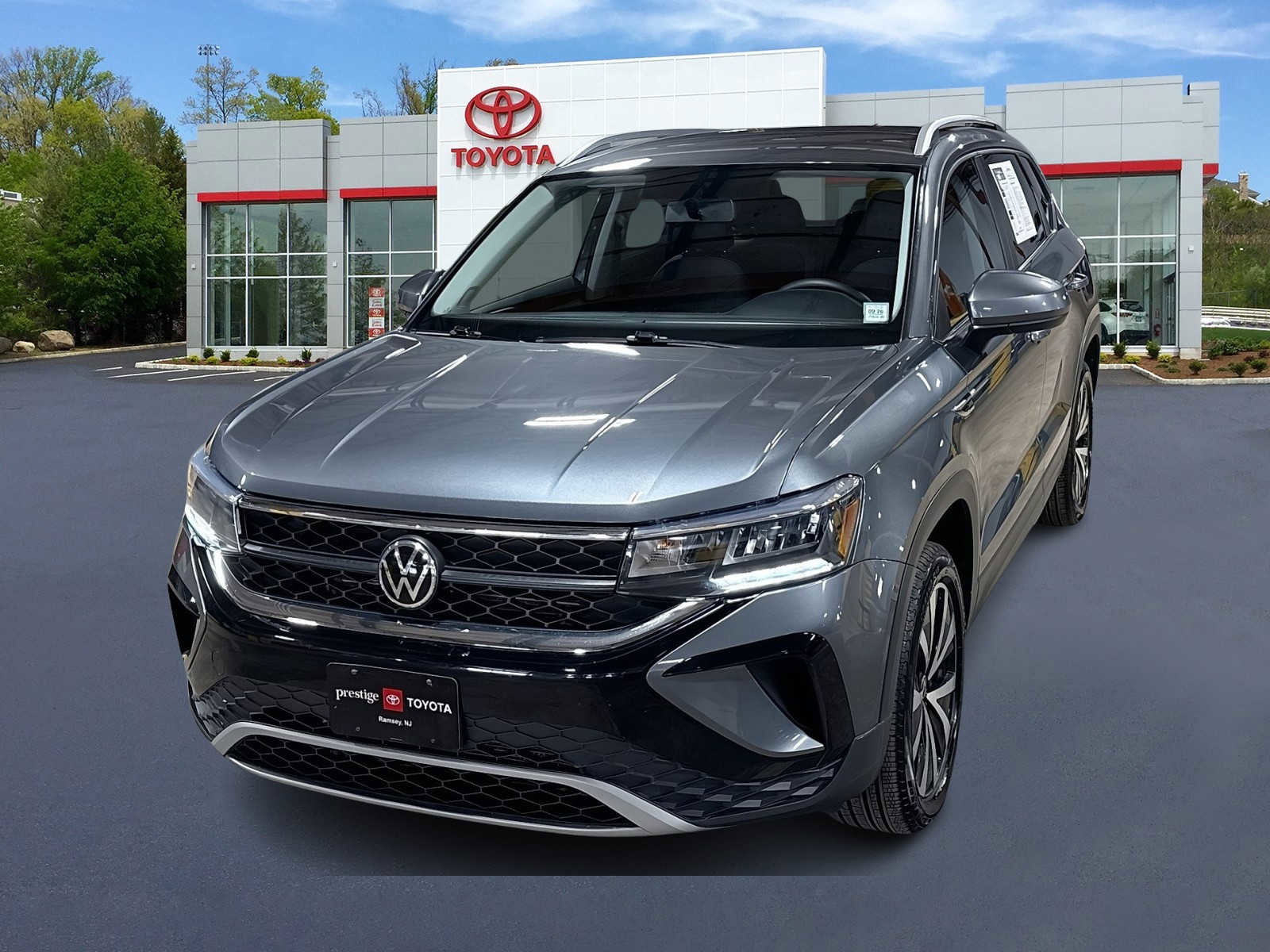 Used 2022 Volkswagen Taos SE