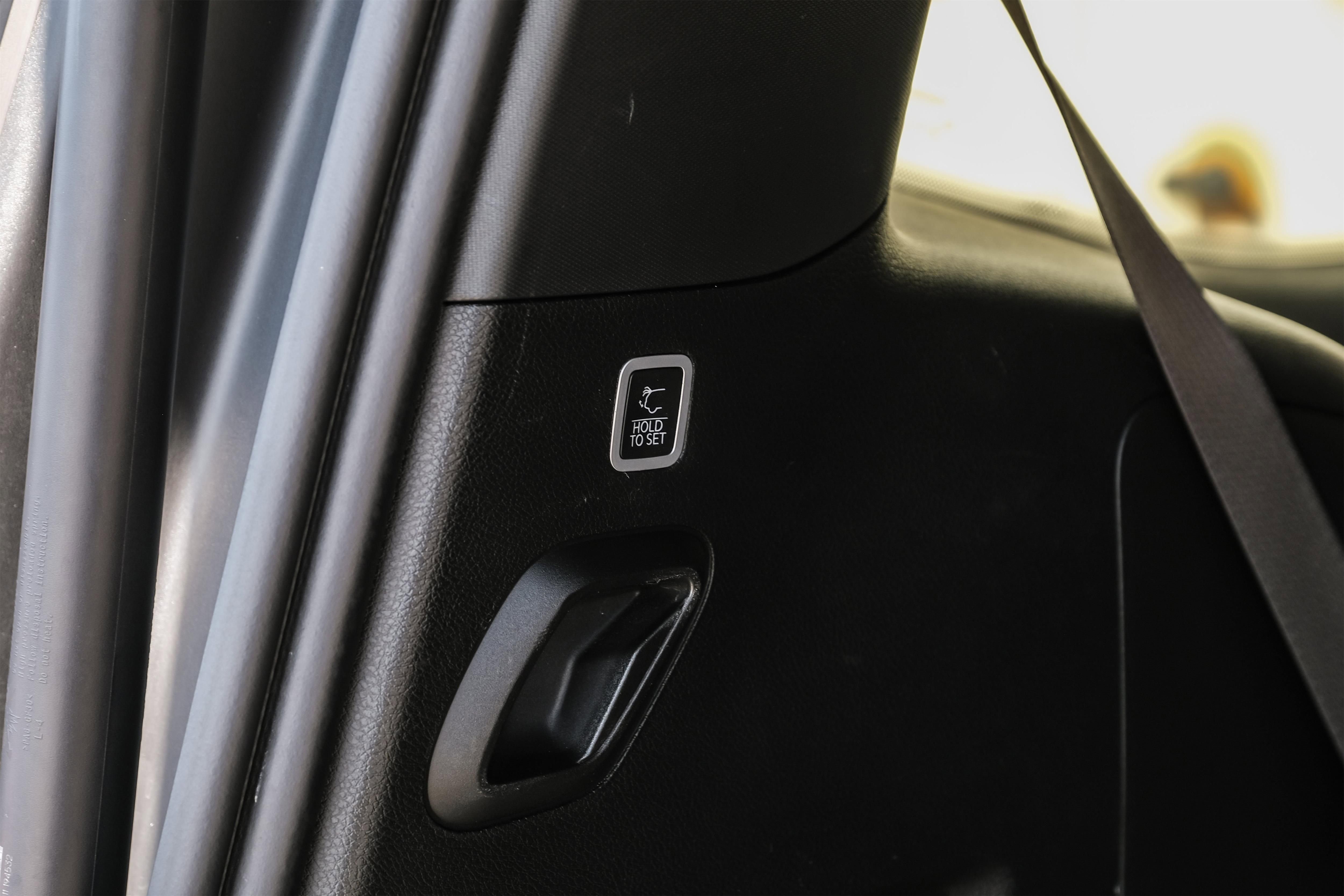 Used 2022 Jeep Wagoneer Series III w/ Convenience Group I image 56