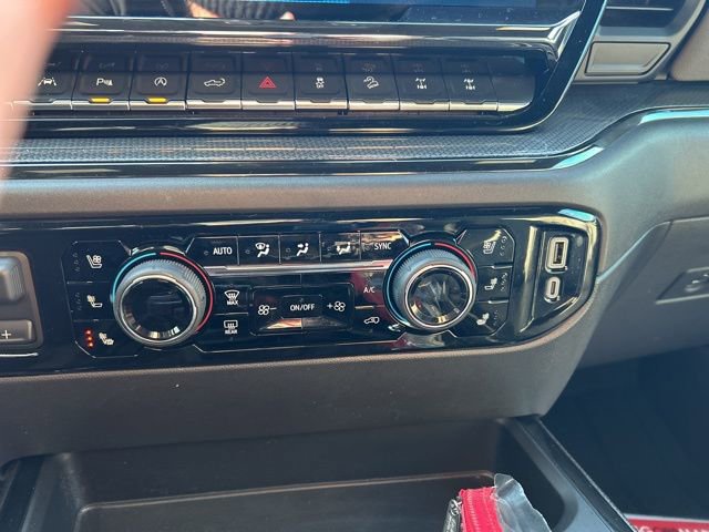 Used 2025 Chevrolet Silverado 1500 ZR2 w/ Technology Package AWD/4WD image 29