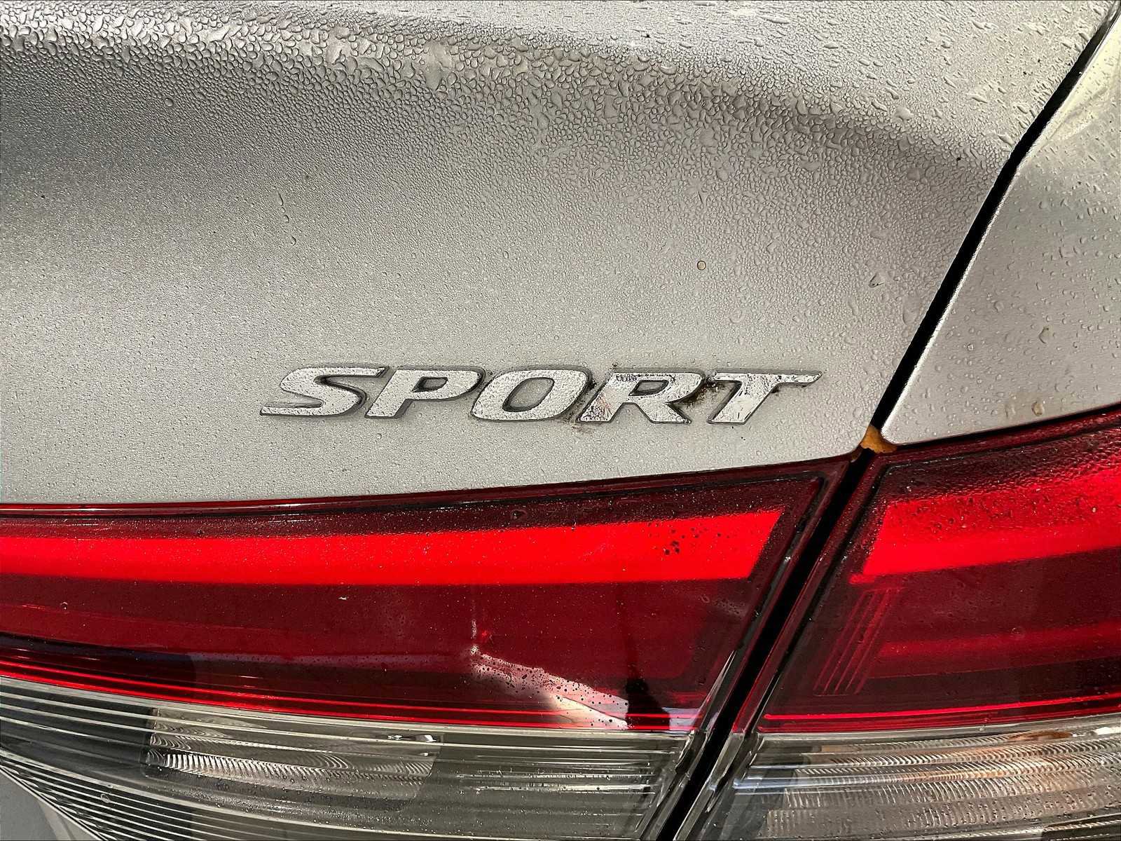 Used 2024 Honda Civic Sport image 27