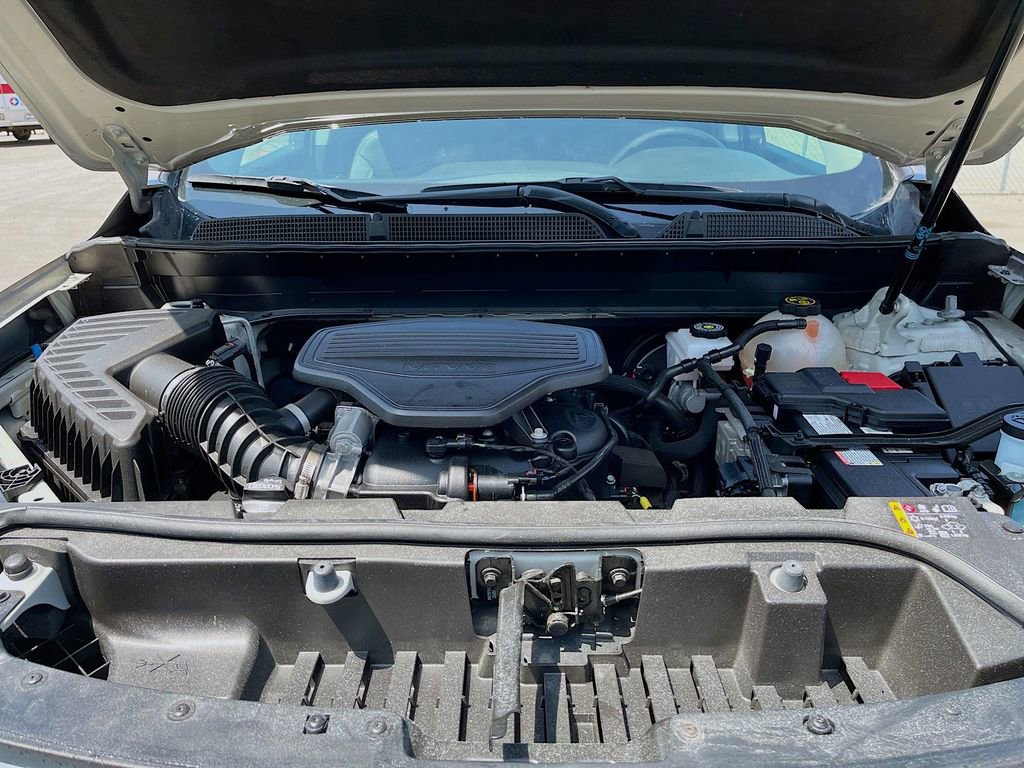 Used 2022 GMC Acadia SLT w/ Preferred Package image 33