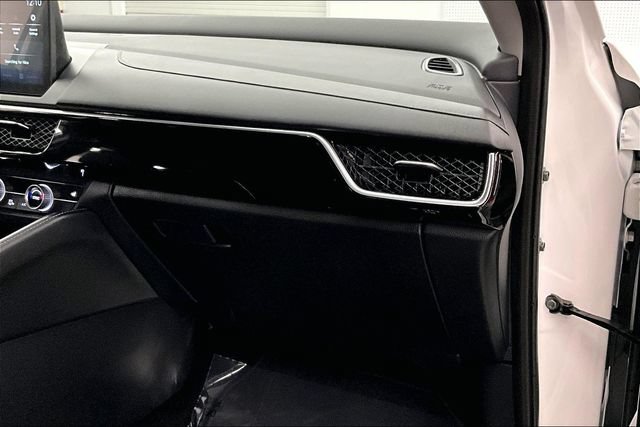 Used 2025 Acura ADX FWD image 19